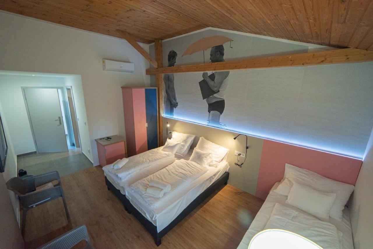 Dalma Panzio Bed & Breakfast Balatonvilagos Exterior photo
