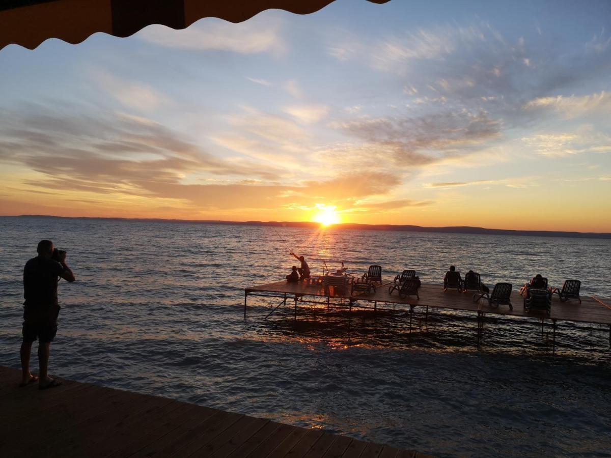 Dalma Panzio Bed & Breakfast Balatonvilagos Exterior photo